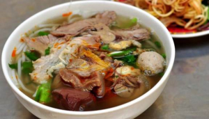 Bún Giò + Chả Cua + Chả Huế